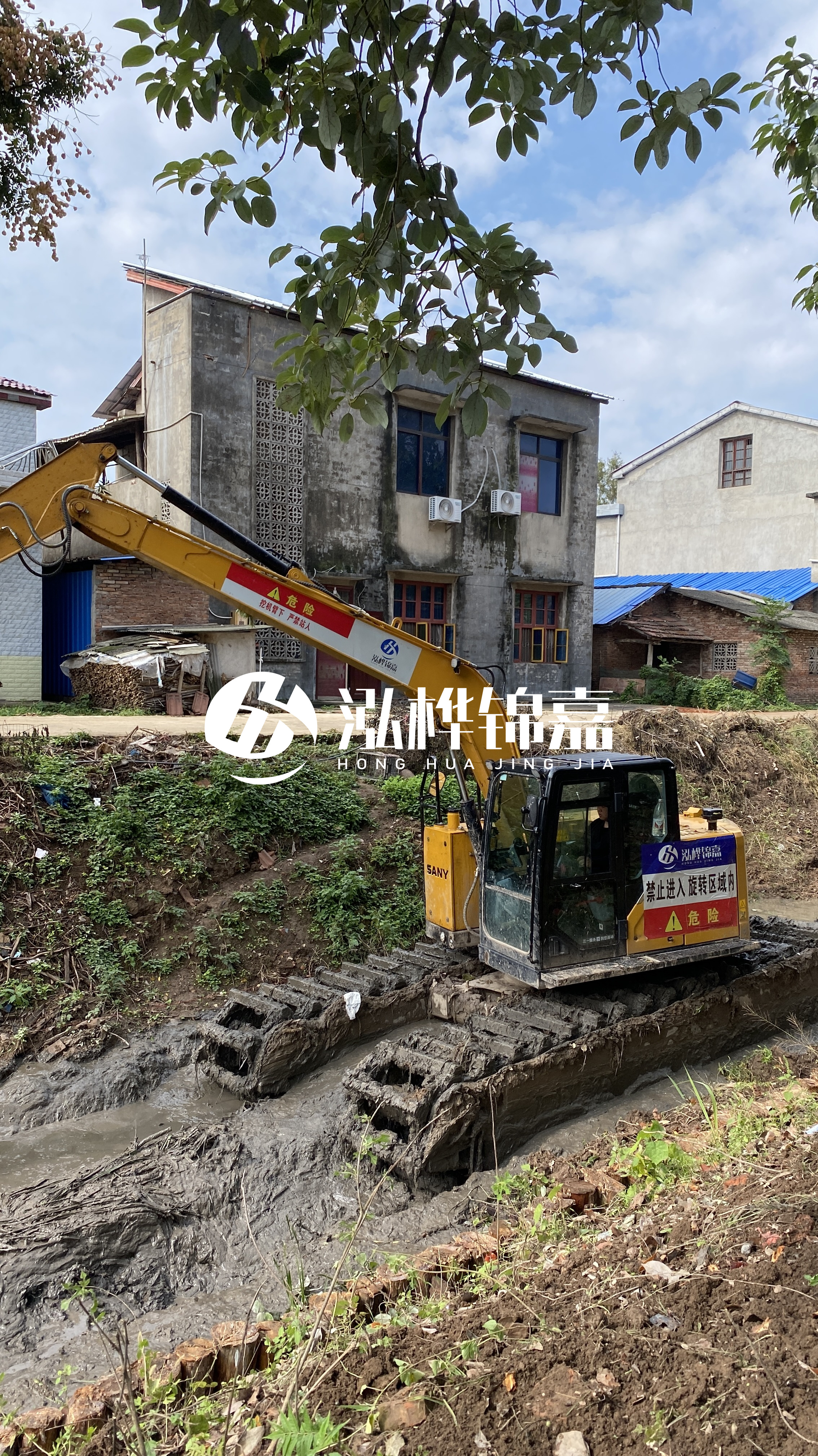 青島河道清淤專業(yè)施工-清淤是按米還是按方量計價?