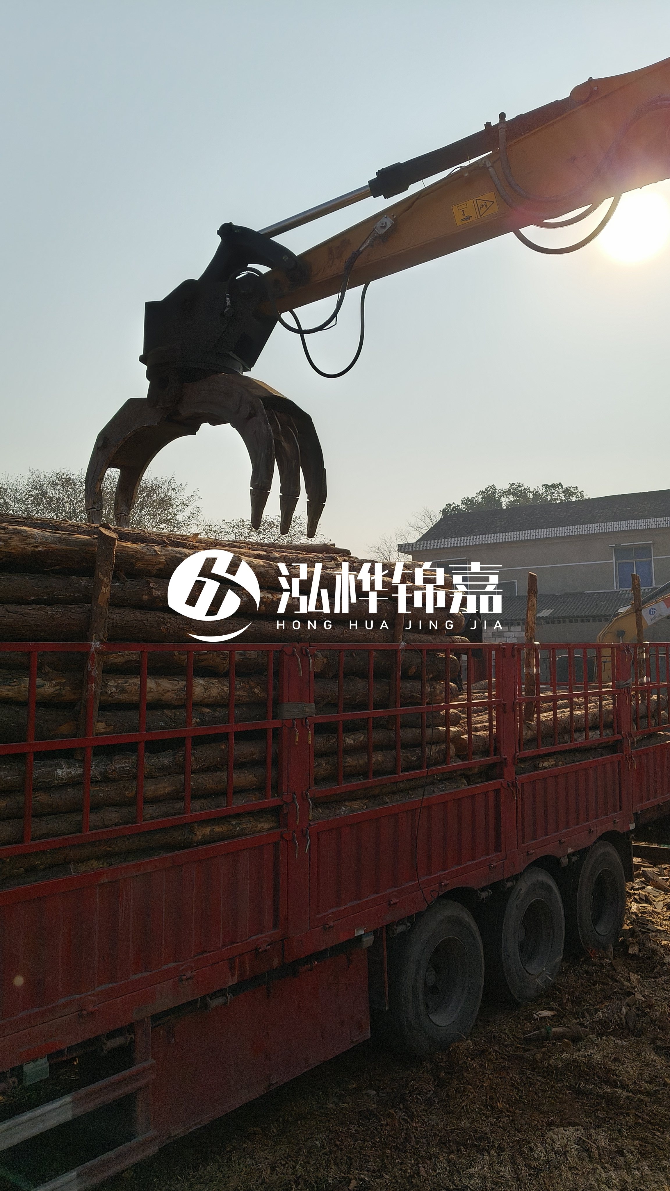 松木樁一掛車能裝多少根?4米松木樁一車能裝多少根?