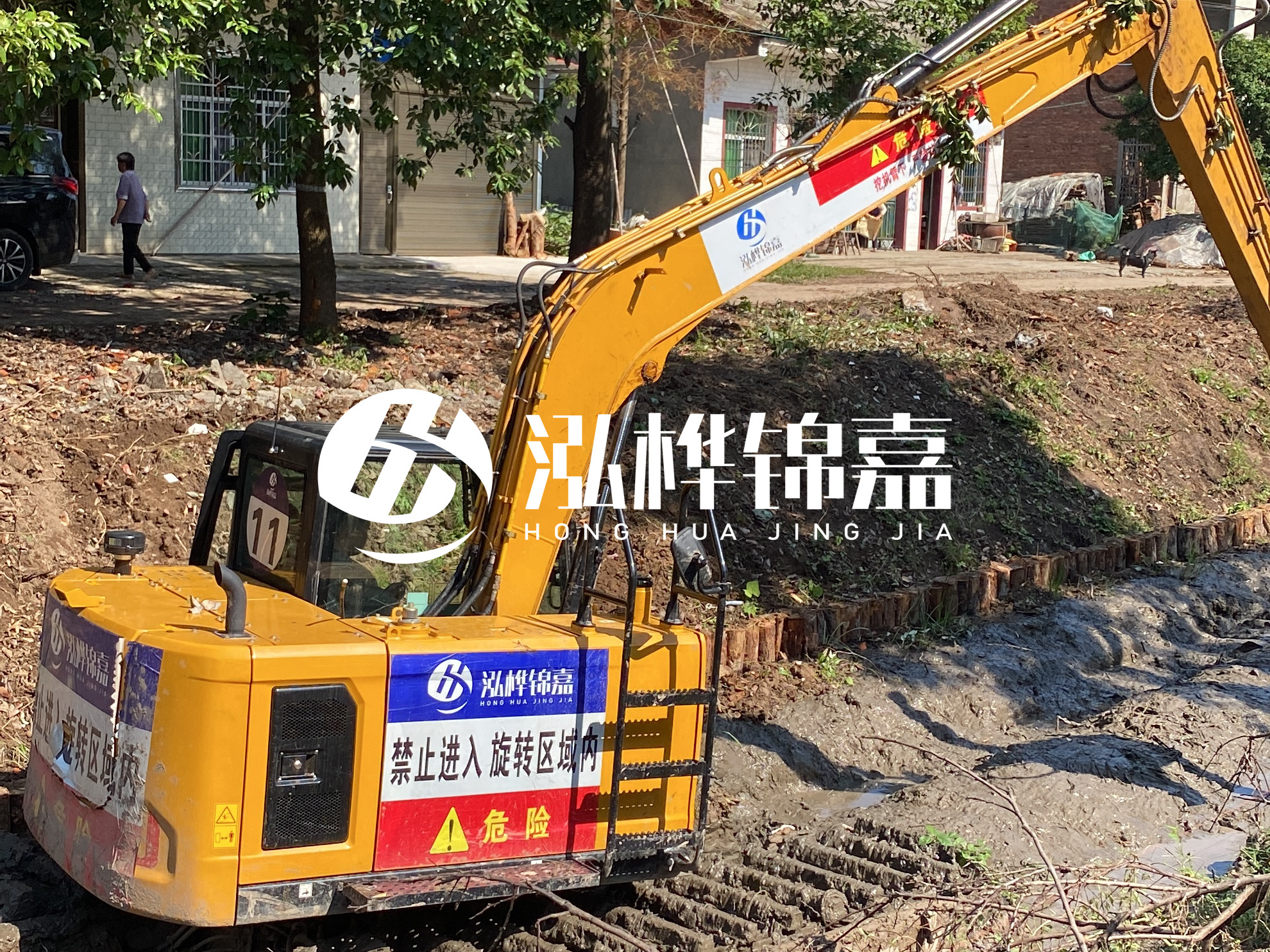 江蘇松木樁廠家泓樺錦嘉 - 6 米小頭 10 公分木樁多少錢？