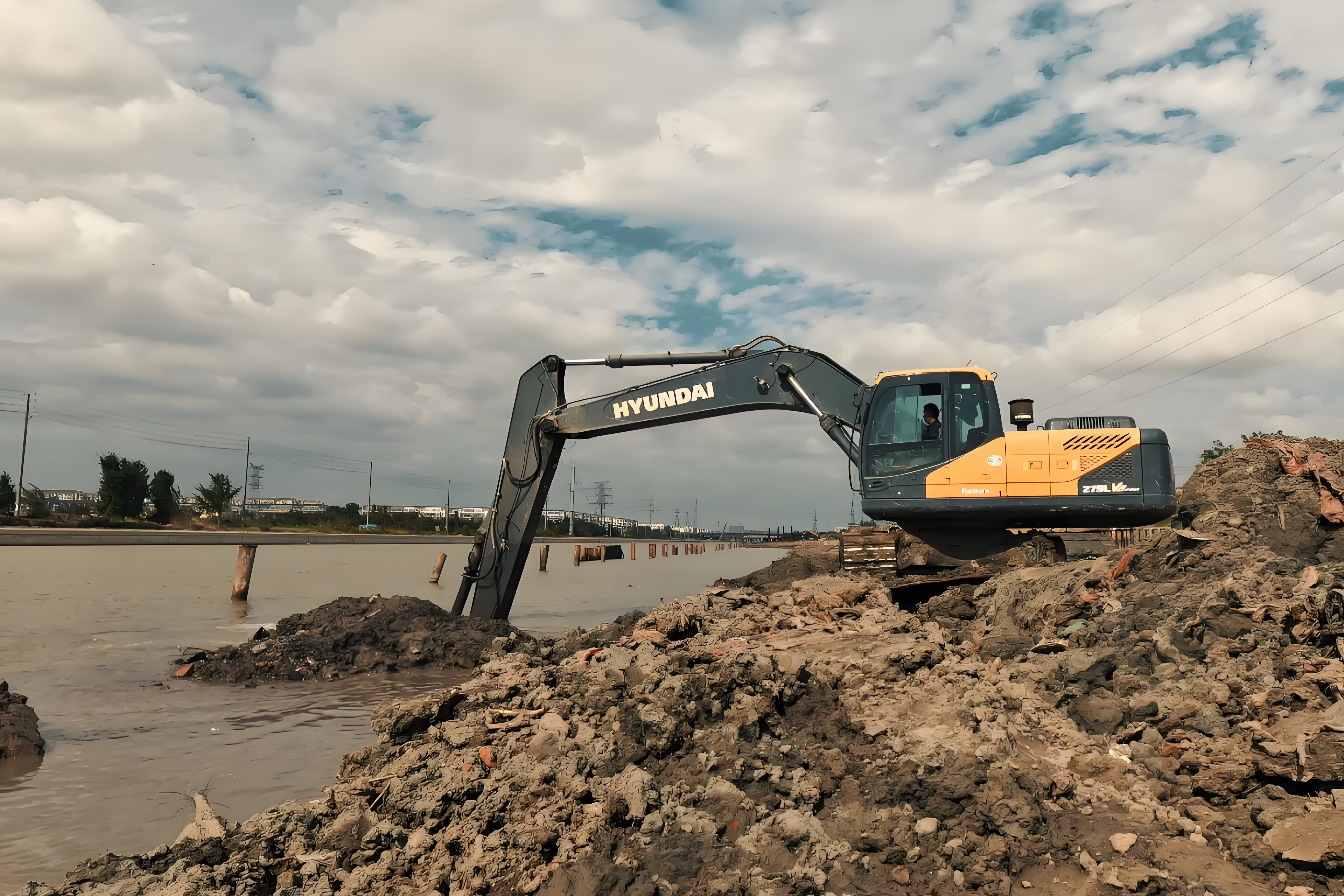 荊州水挖清淤團(tuán)隊(duì)泓樺錦嘉 - 魚塘清淤的機(jī)械作業(yè)價格怎么算?