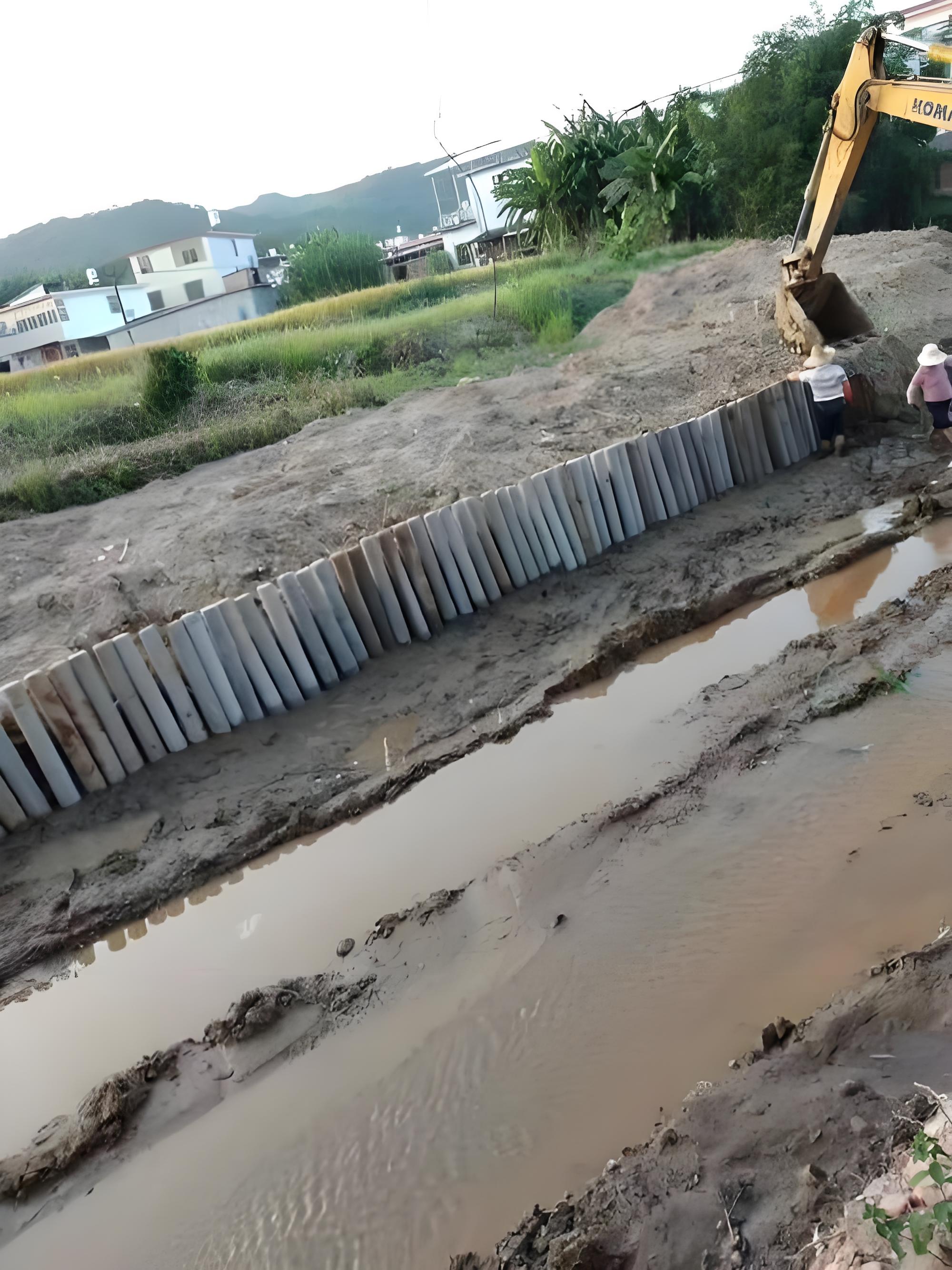 水泥樁廠家泓樺錦嘉-打水泥樁遇到軟土地基怎么加固？