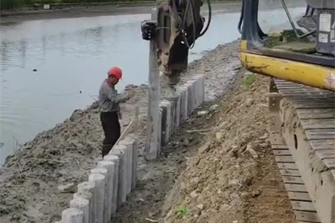 水泥樁廠家泓樺錦嘉-2米水泥樁施工多少錢一根？	